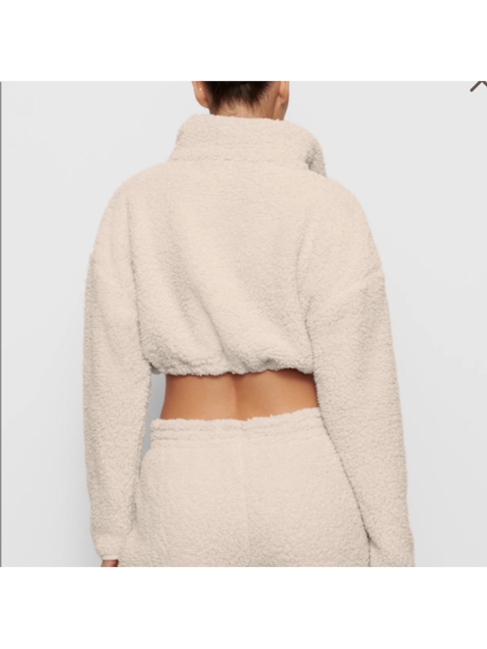 SKIMS Cropped Teddy Zip Jacket - Ivory - Picture 3 of 7